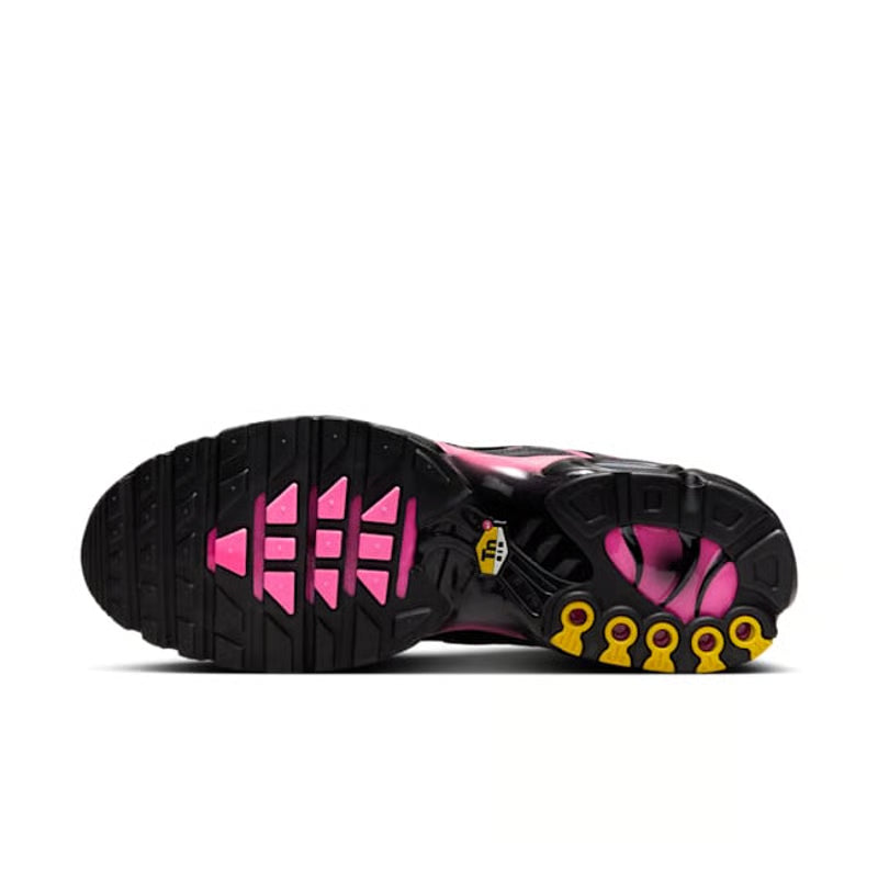 Nike Air Max Plus Black & Hyper Pink