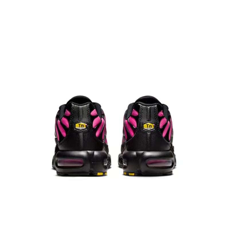 Nike Air Max Plus Black & Hyper Pink